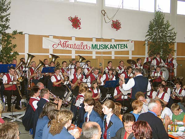 Frühschoppen in Eisental 2006